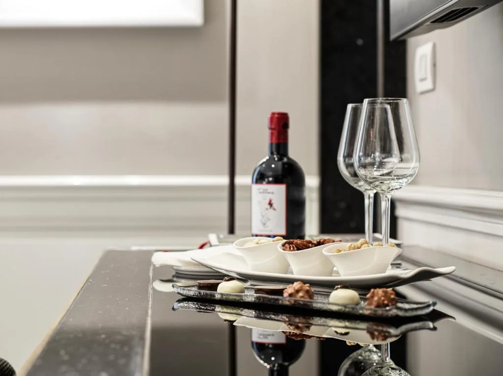 JKDeluxe Room — J.K. Place Roma – The Leading Hotels of the World