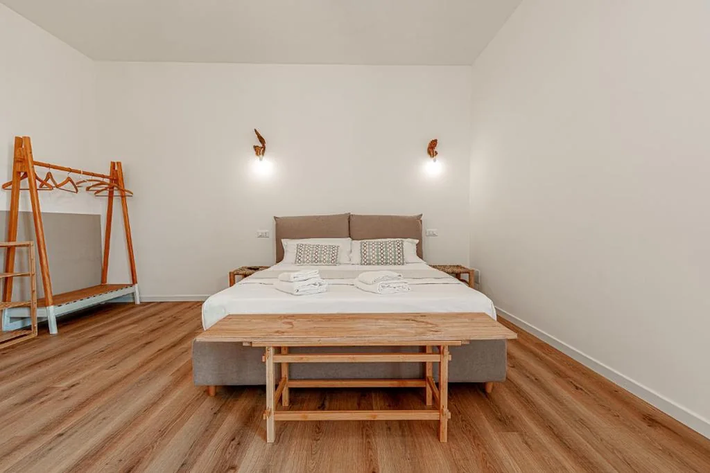 King Room with Balcony — Global Central Suites