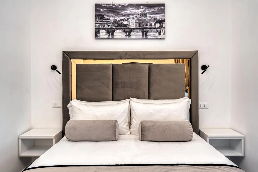 Camera King con Balcone — Imperial Rhome Guest House