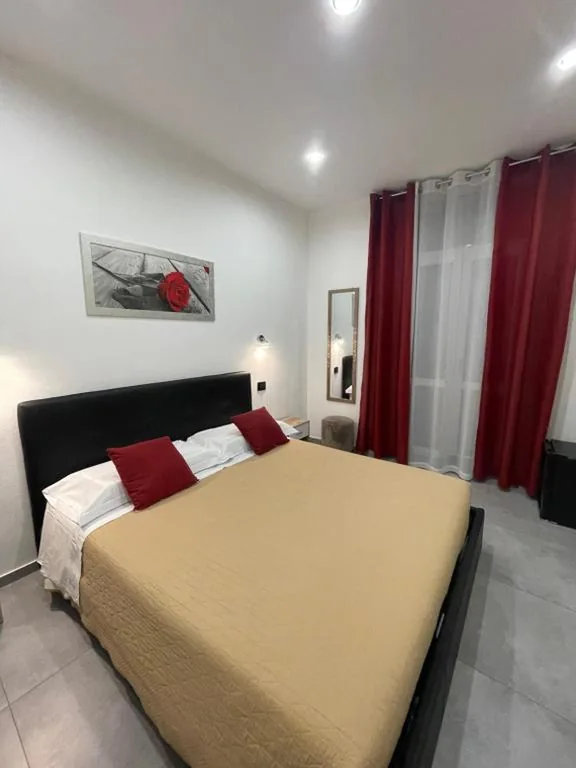 Camera King con Balcone — LE CAMERE DI OLTI