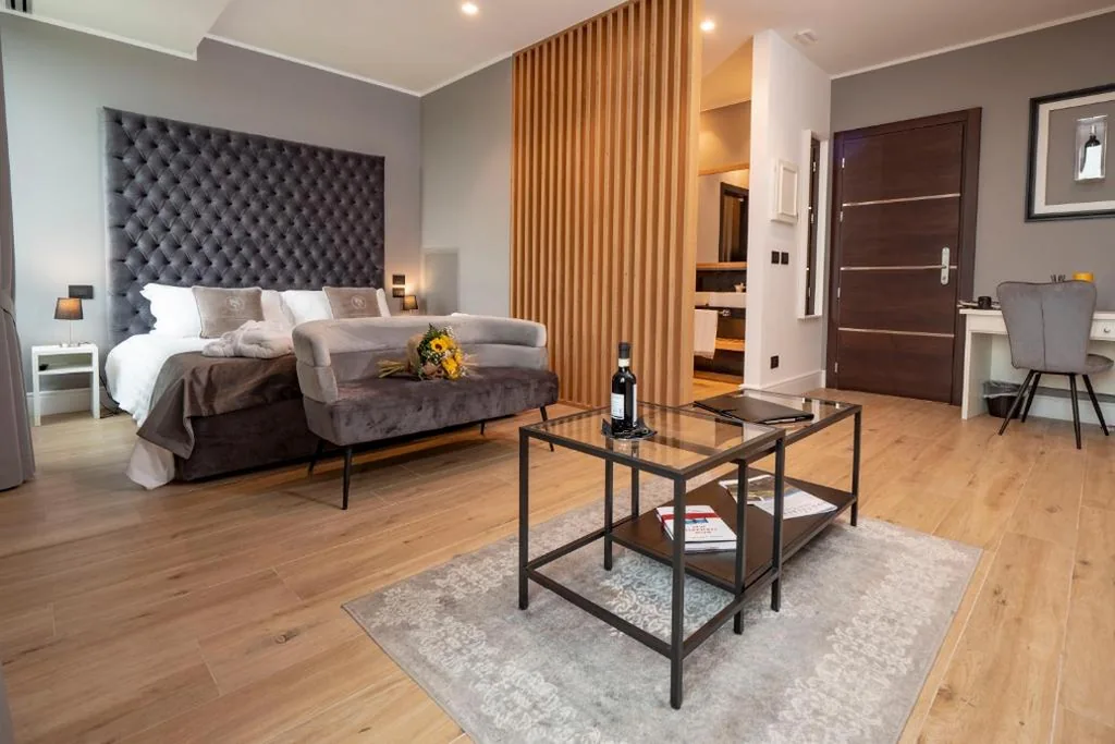 King Room with Balcony — Montalbera Wine Suites