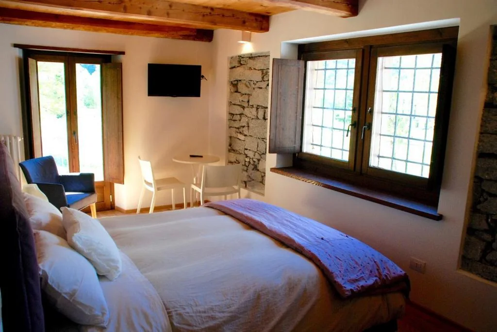 King Room with Garden View — Ca’ del Borgo