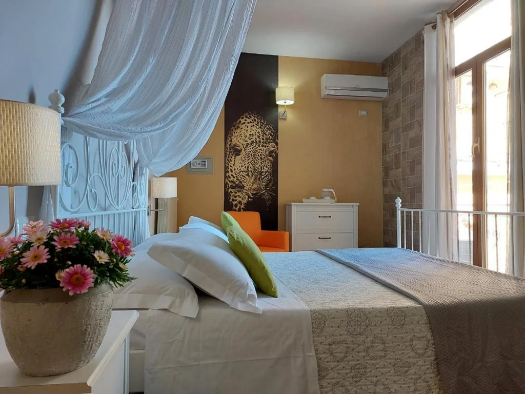Camera King con Vista Mare — SWEET HOME & WELLNESS affittacamere