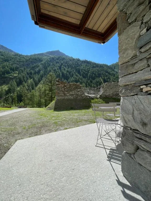 King Room with Mountain View — La Rêverie de Thumel – Suite