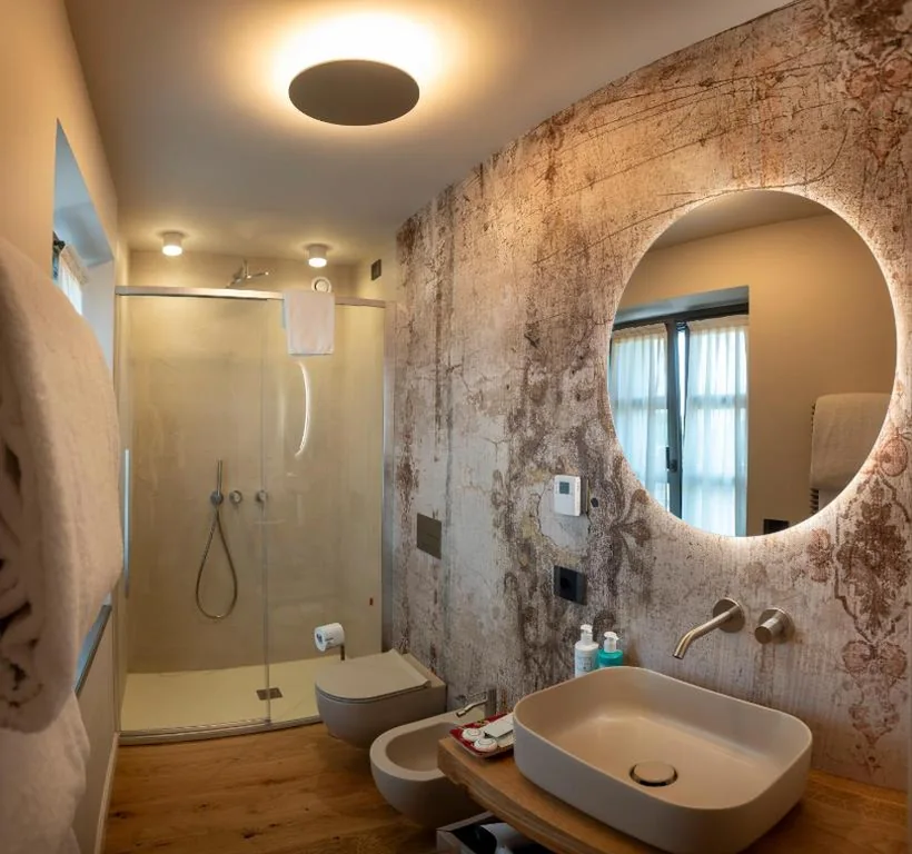 Camera King con Vista Piscina — Antica Dimora Dosio