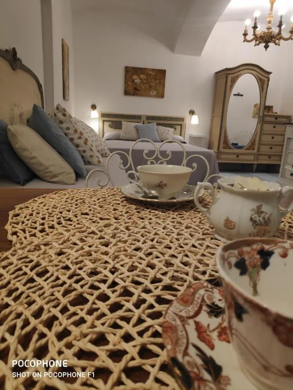 King Room — Corte delle Camelie Bed and Breakfast