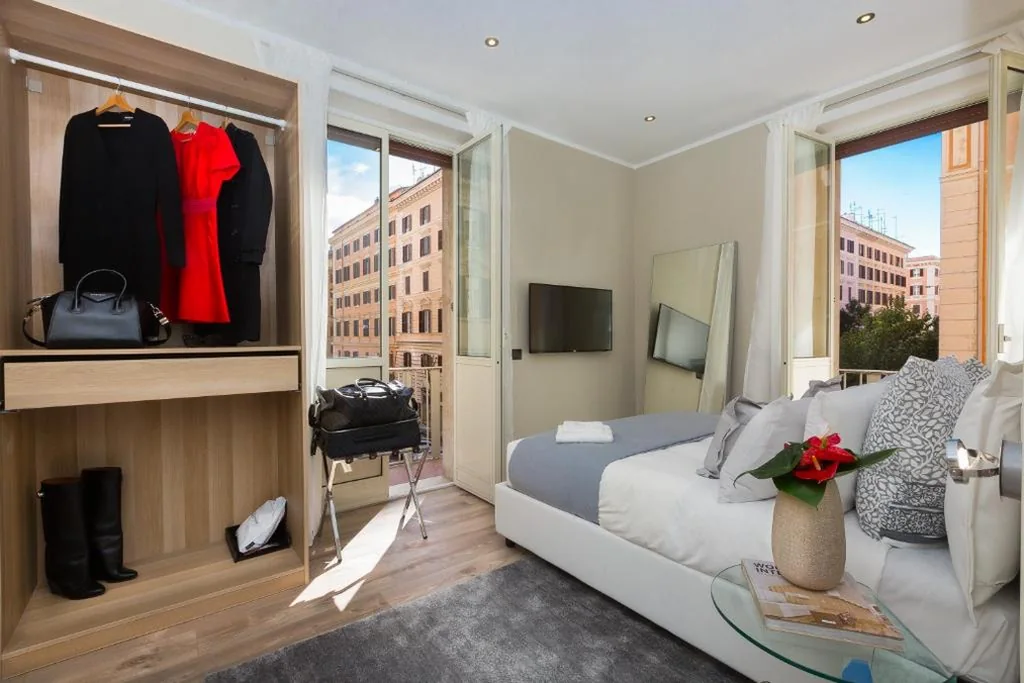 Camera King Deluxe — 126 Gracchi Suites