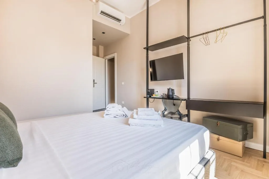 King Deluxe Room — APT ROME – Guest House Casini 6 Trastevere
