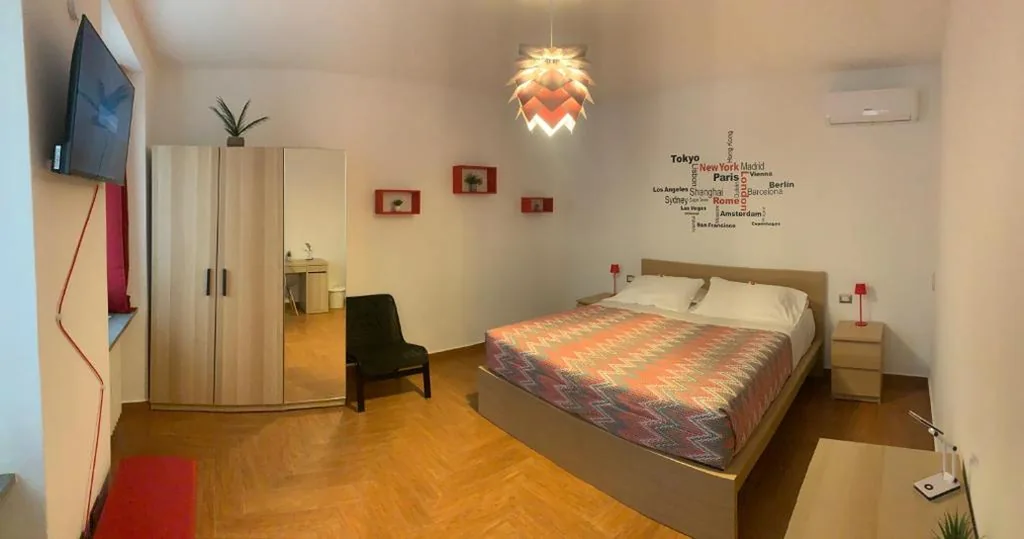 Camera King Deluxe — BB Borgo Biella Home