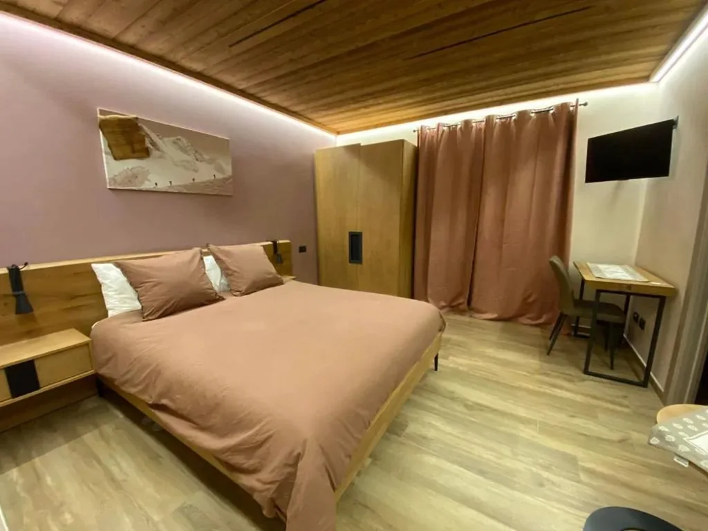 King Deluxe Room — Bed and Breakfast Soffio di Vento