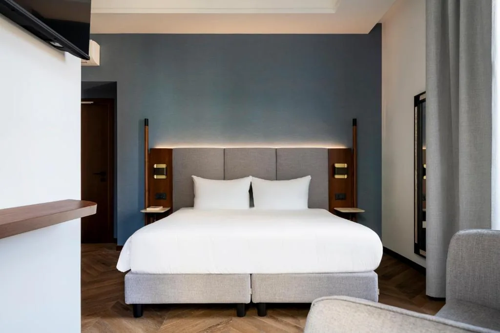 Camera King Deluxe — Boutique Hotel Piedra Rome City Centre