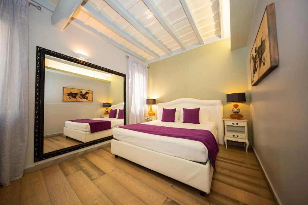 Camera King Deluxe con Accesso Spa — Corso Suite 107 Rooms Wellness & Spa