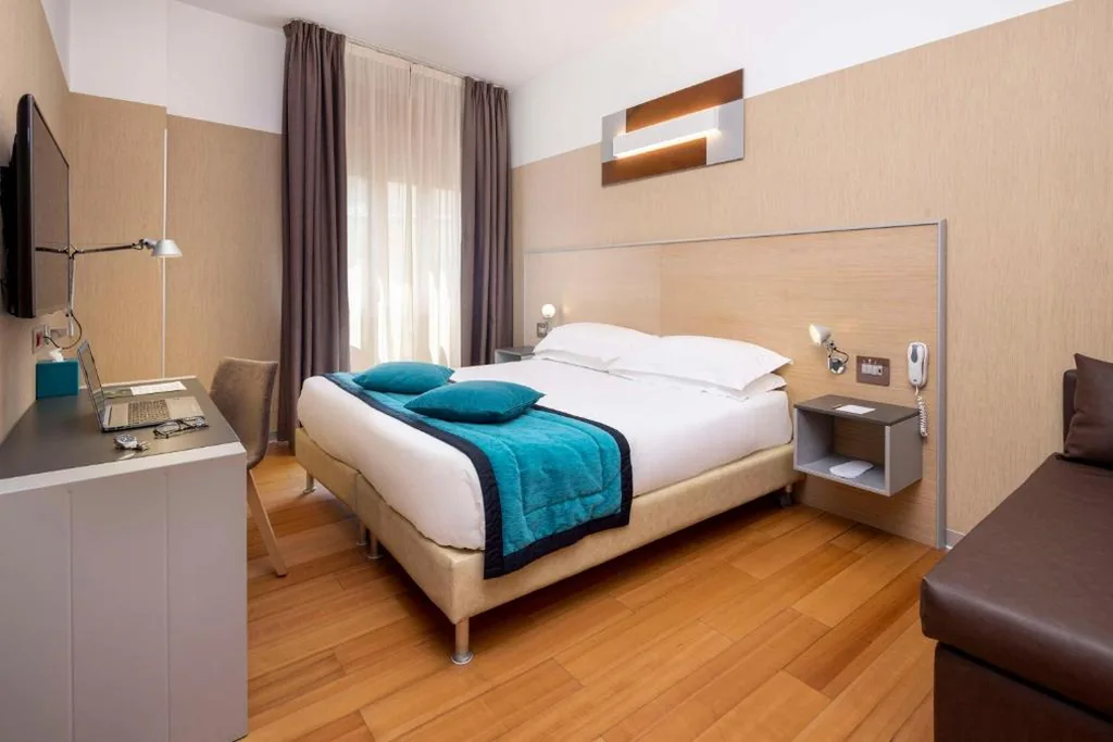 Camera King Deluxe con Divano-Letto — Best Western Plus City Hotel