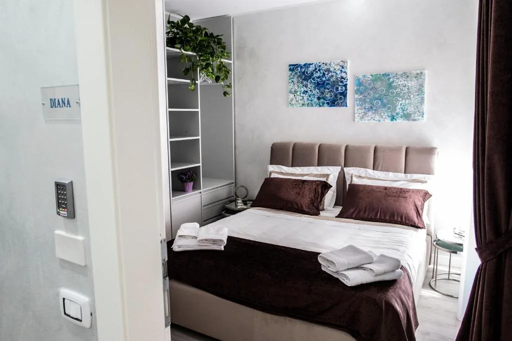 King Deluxe Room — Il Magnificus Boutique
