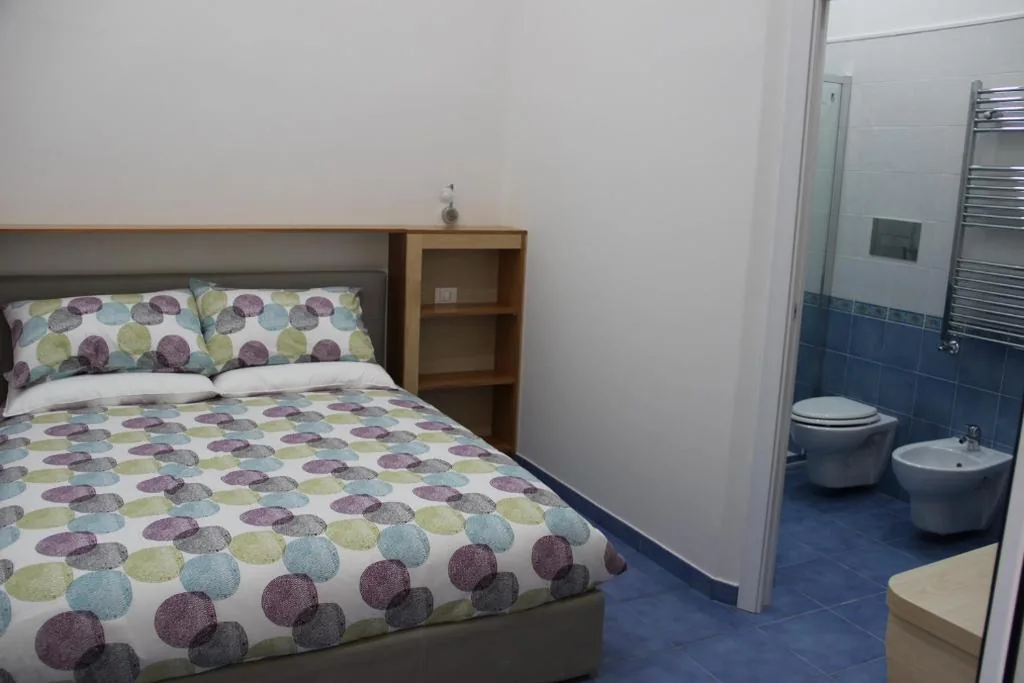 King Deluxe Room — La Finestrella