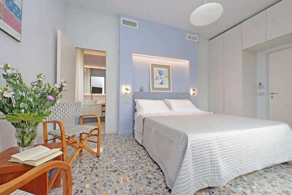 Camera King Deluxe — On Rome Affittacamere o GuestHouse