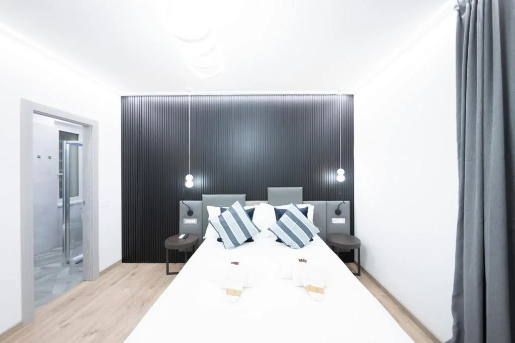 Camera King Deluxe — Teulada Luxury Rooms