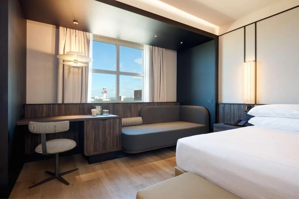 King Executive Room — Hilton Rome Airport