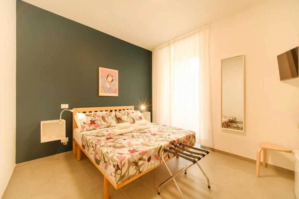 King Standard Room — Domus Paruta