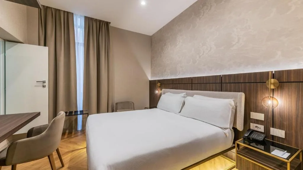 Camera King Standard — Hotel Raffaello – Sure Hotel Collection by Best Western