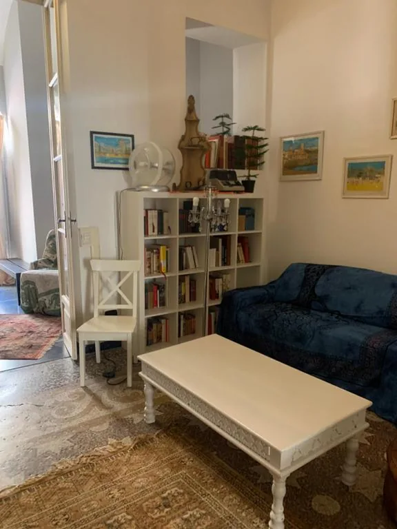 King Superior Room — gold genova