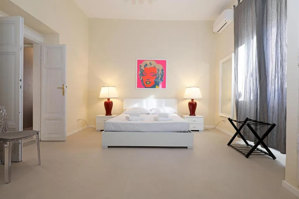 King Superior Room — LC GrandTour Libertà