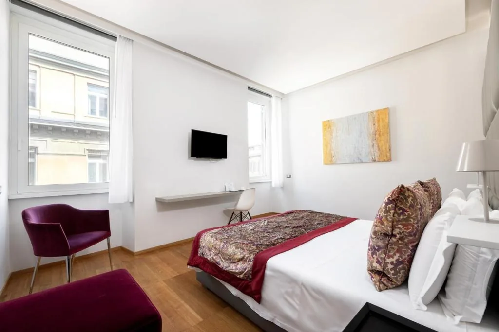 King Superior Room — Mascherino Suites