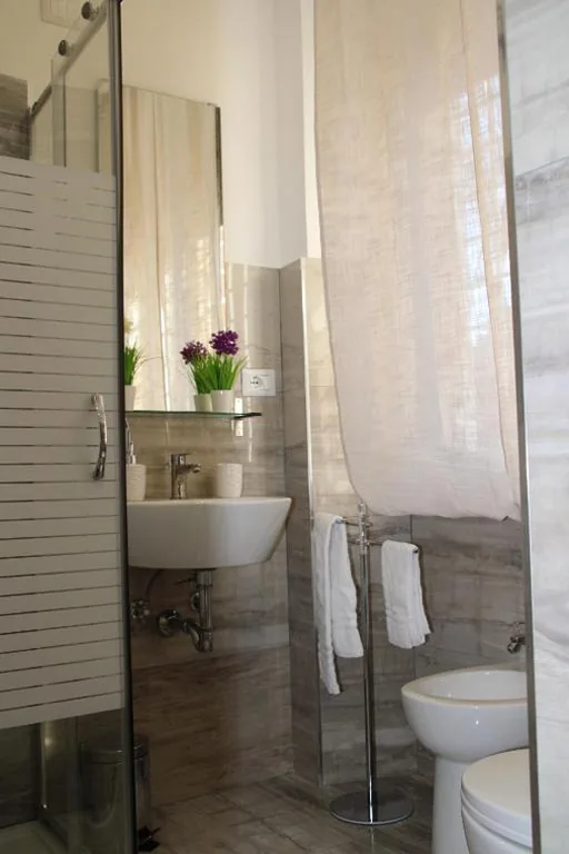 King Superior Room — My Rhome Prati