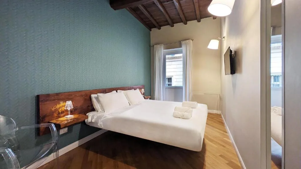 King Superior Room — The Central View – DolceVite