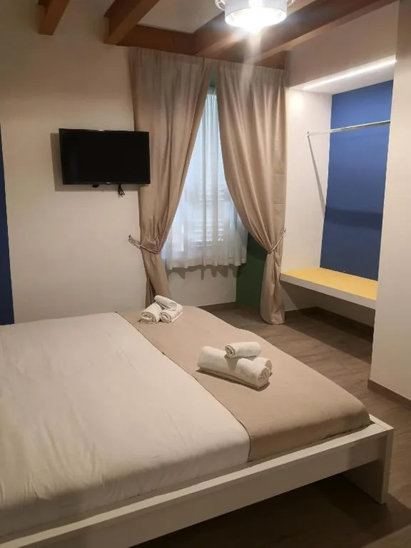 King Superior Room — Vatican Italian rooms