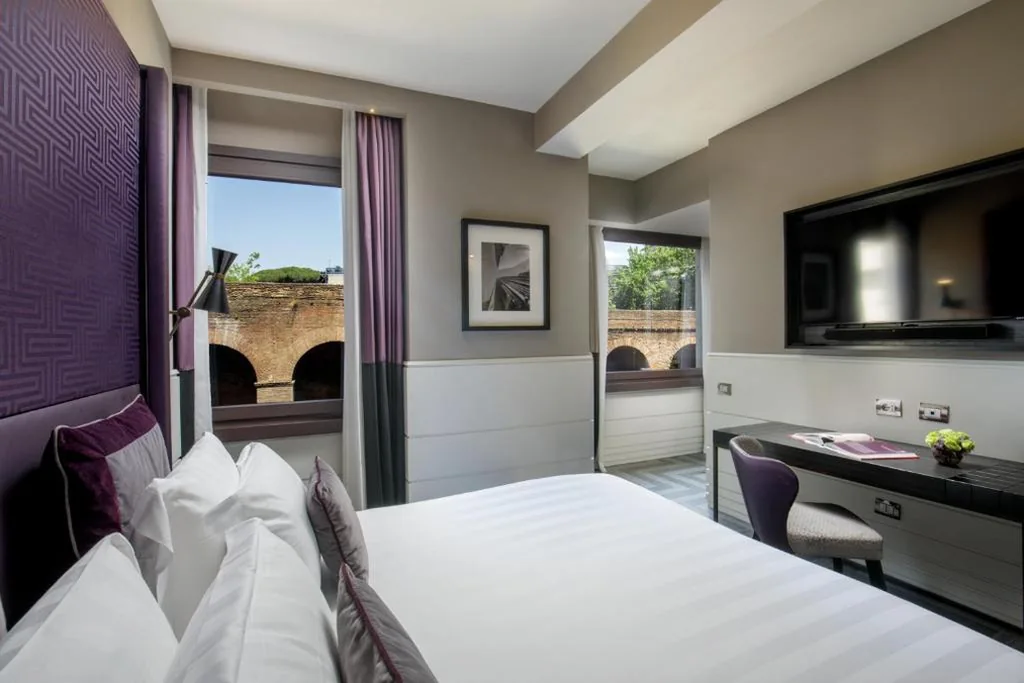 King Room — The Tribune, part of JdV by Hyatt