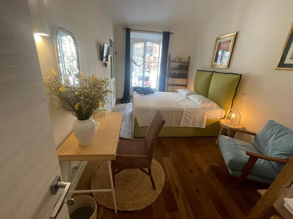 Camera Matrimoniale — A Casa – Home Sharing