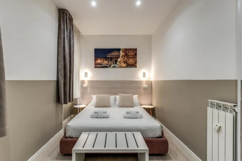 Camera Matrimoniale — A Touch of Rome Guesthouse