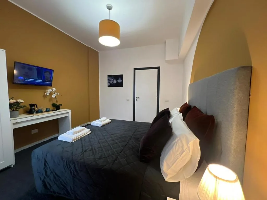 Double Room — affittacamere appia nuova 639