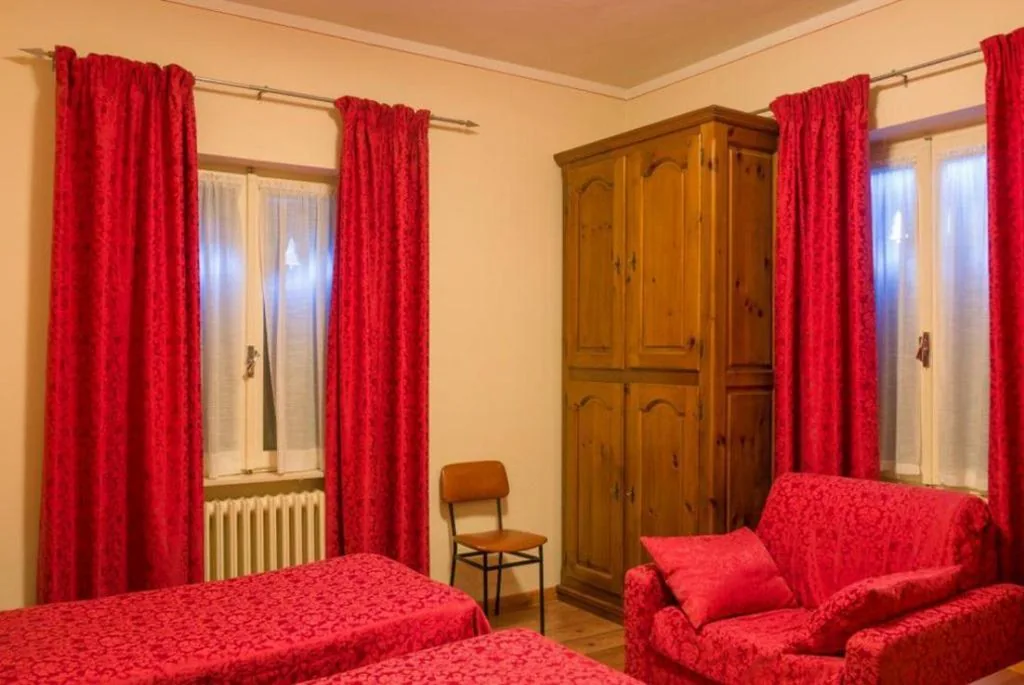 Double Room — Albergo Delle Alpi