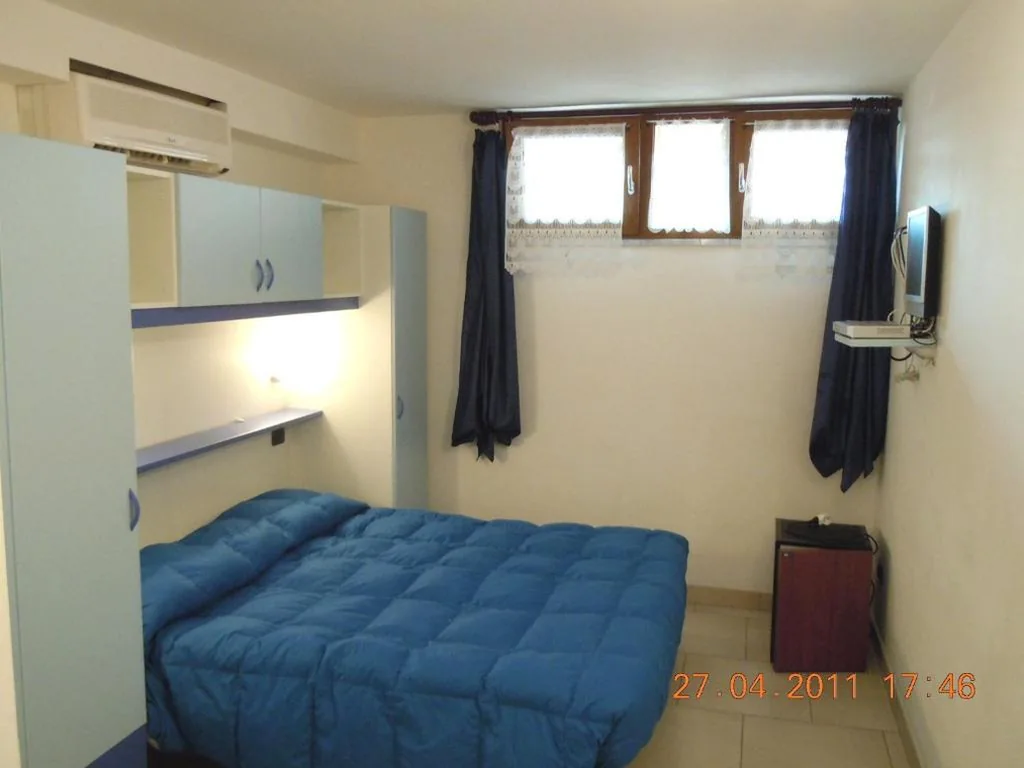 Camera Matrimoniale — Albergo La Lampara