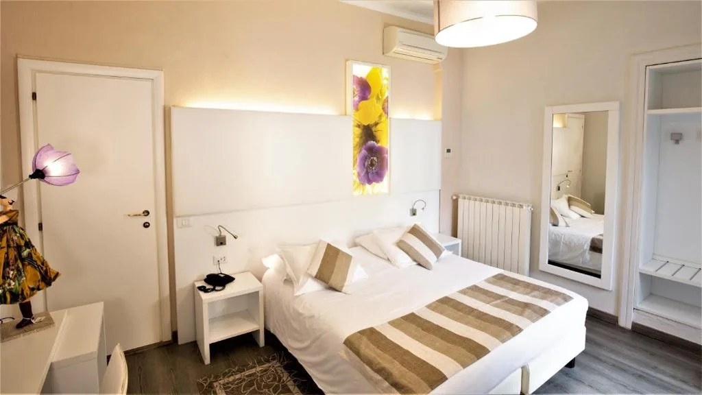 Double Room — Albergo Pesce D’oro