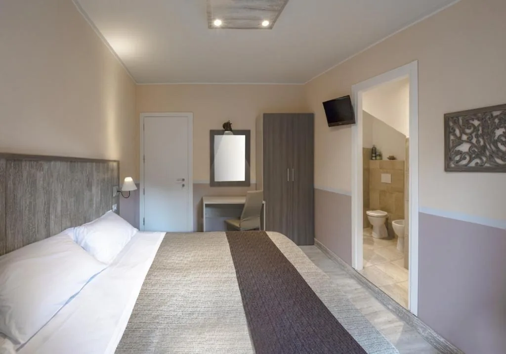 Camera Matrimoniale — Albergo Serena