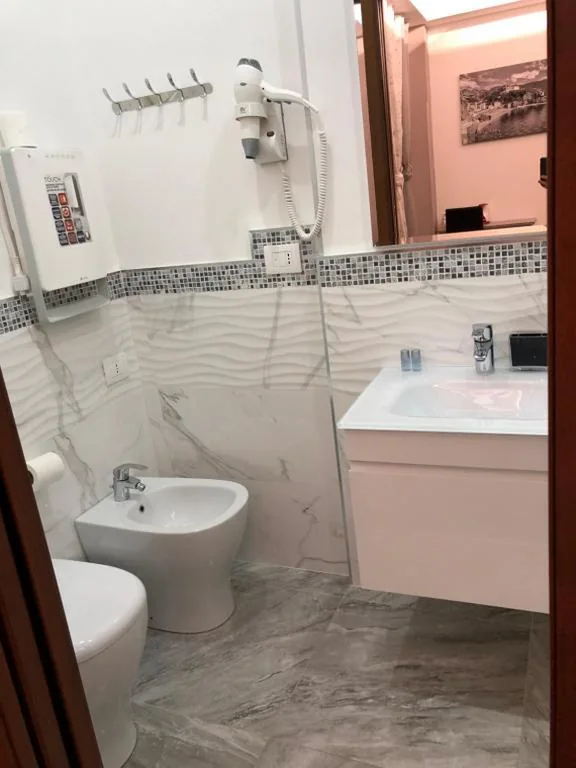Camera Matrimoniale — ARI Guest house