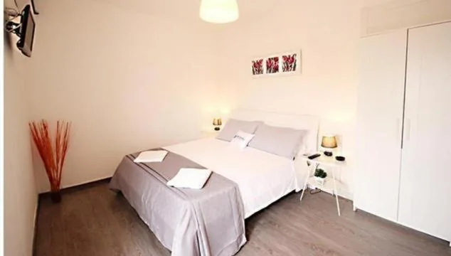 Double Room — B&B Lost in Rome