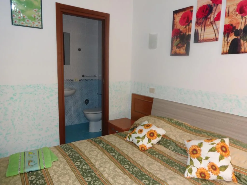 Double Room — B&B Twins