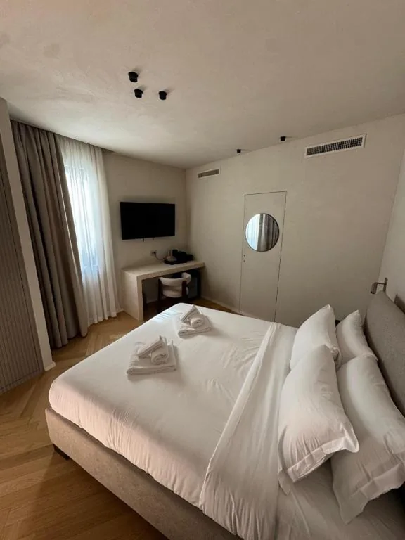 Double Room — BDB Rooms Margutta