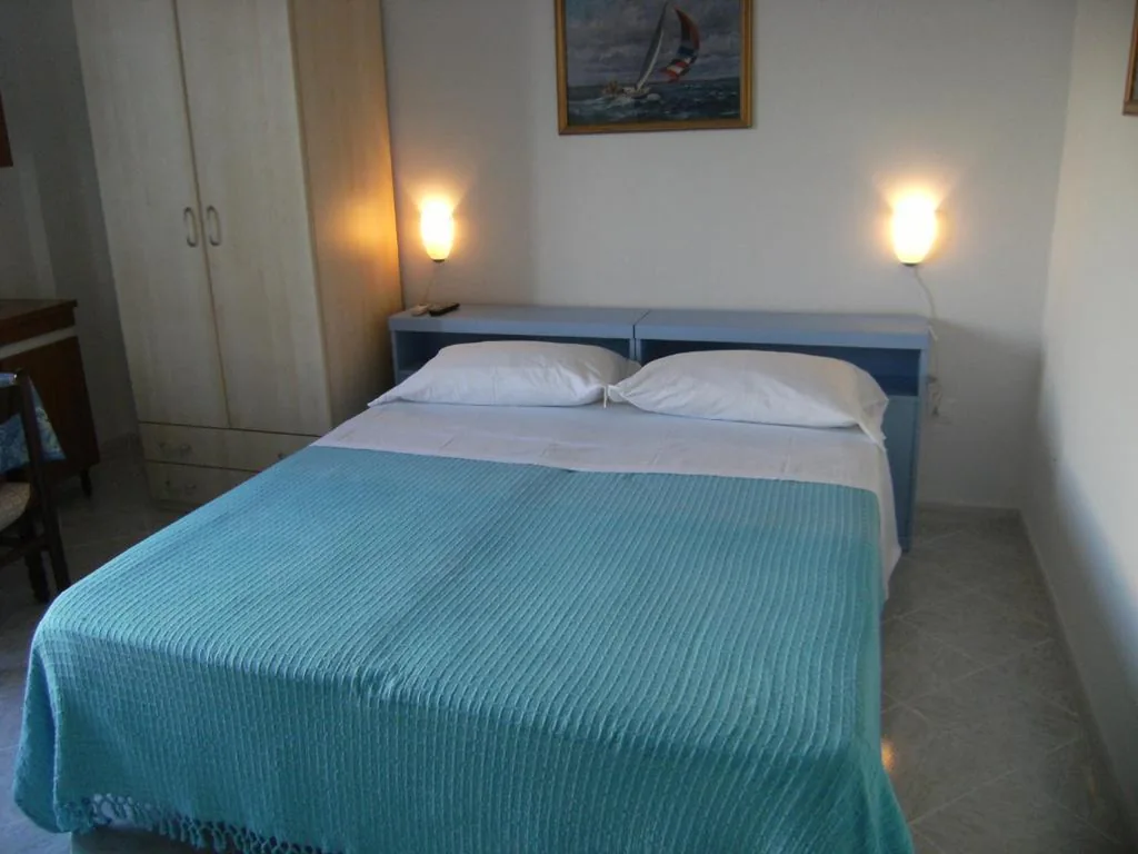 Double Room — Blu Mare