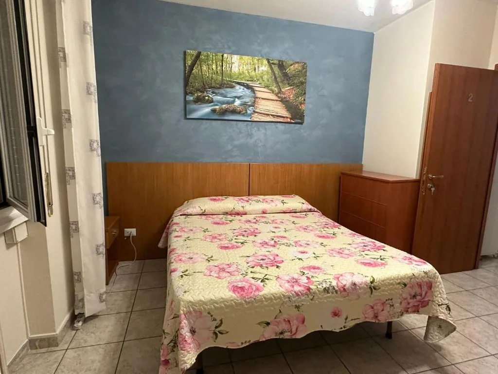 Camera Matrimoniale Budget — Sofia Holiday Home