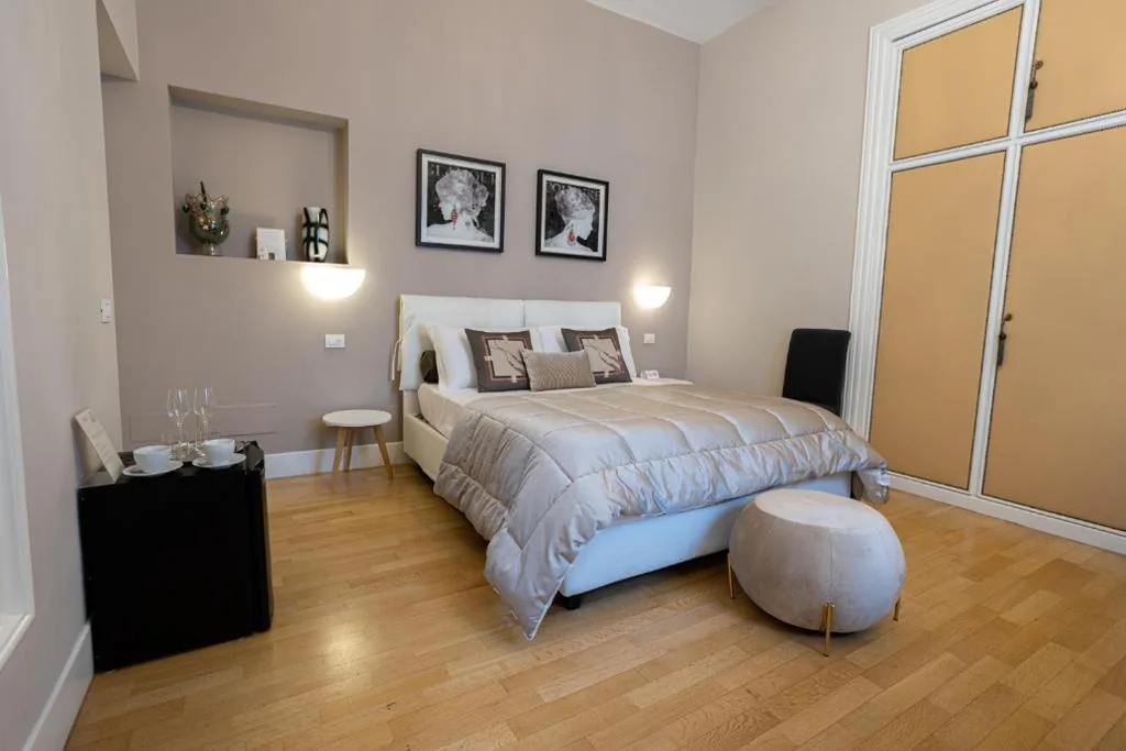 Double Room — Cardilli Luxury Rooms