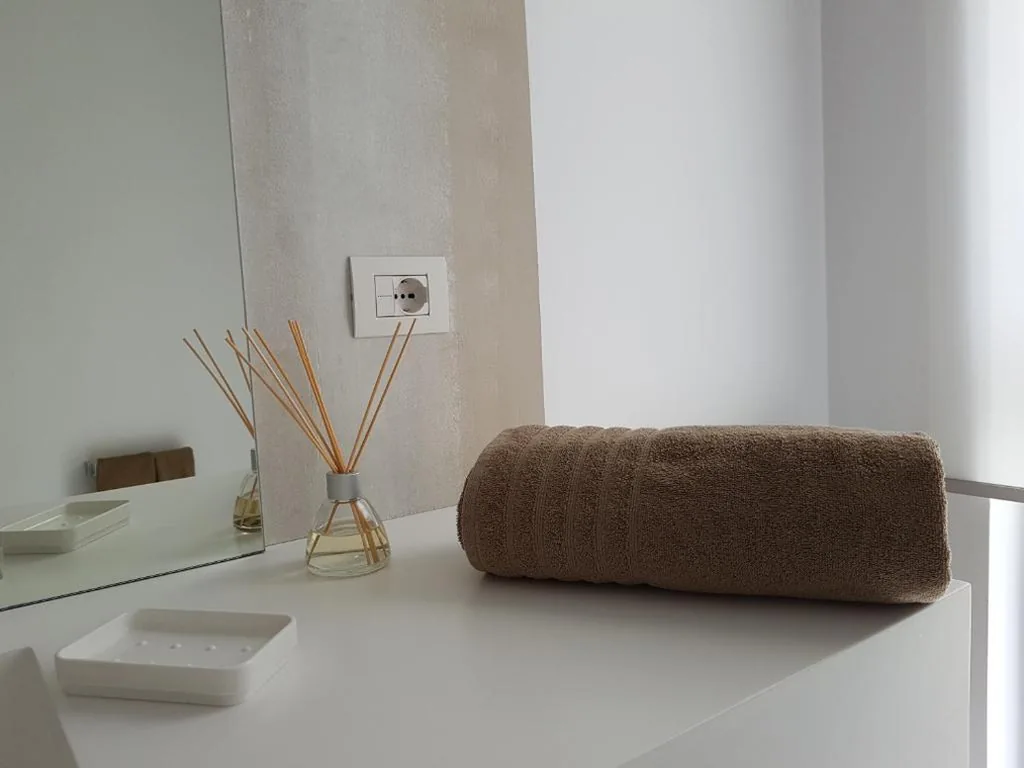 Double Room — Casa Format