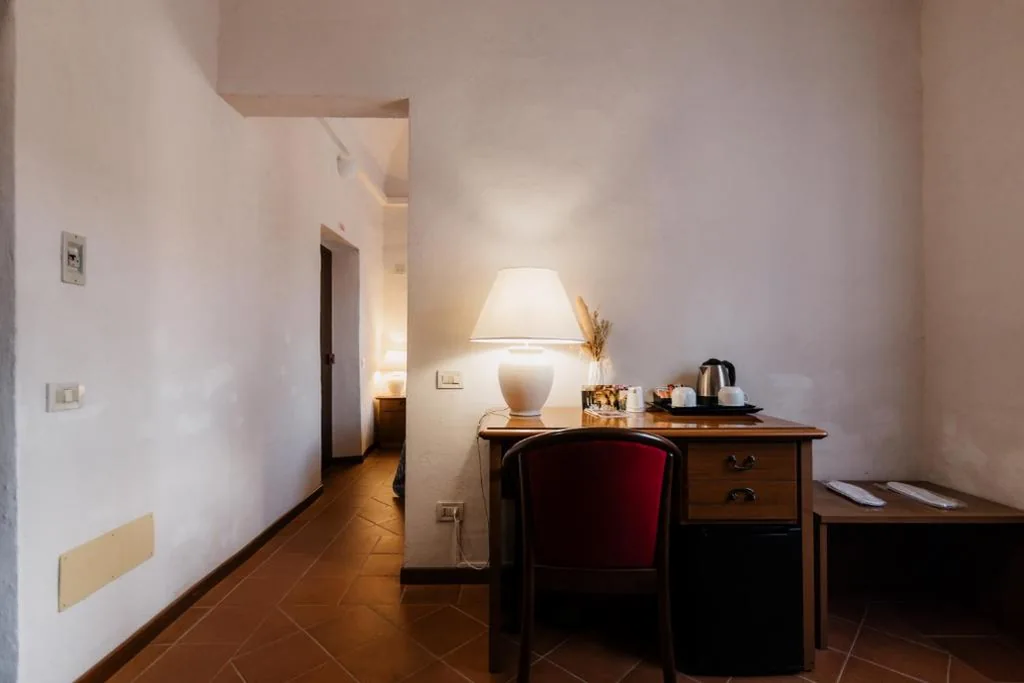 Camera Matrimoniale — Casa REGINA MONTIS REGALIS