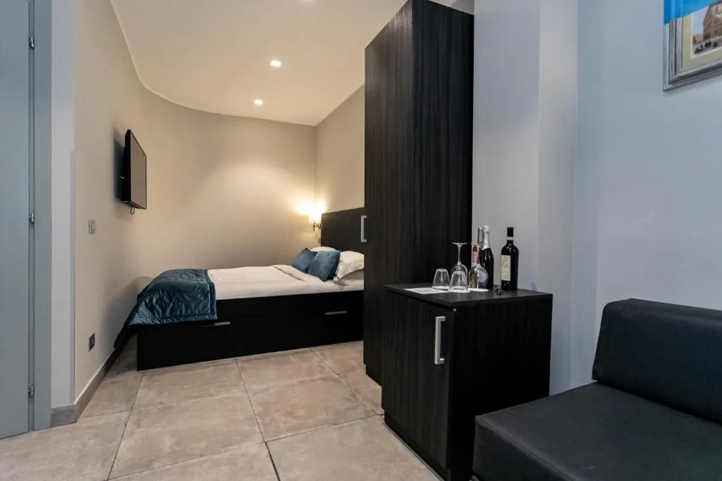 Camera Matrimoniale — Cesare ai Cavalieri Suites