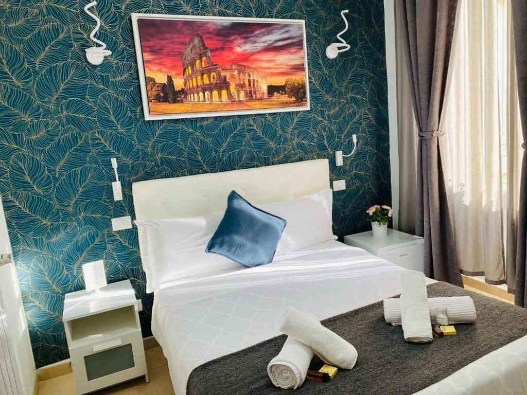 Double Room — Cicero Rome Center