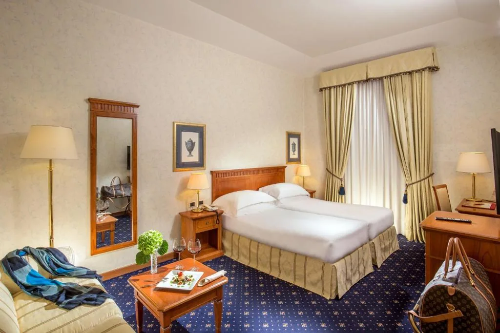 Classic Double Room (2 Adults + 1 Child) — UNA Hotels Empire Roma